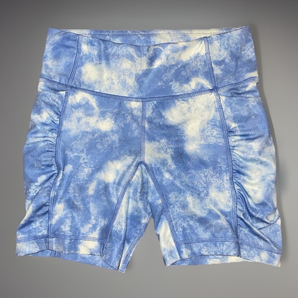 Lululemon Athletica Blue Tie Dye Compression Athletic Shorts - Size 4